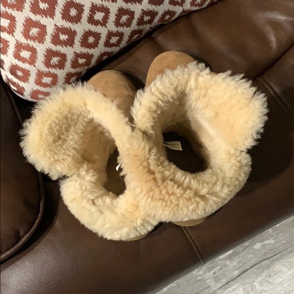 Authentic Ugg’s with Button - Picture 2 of 10
